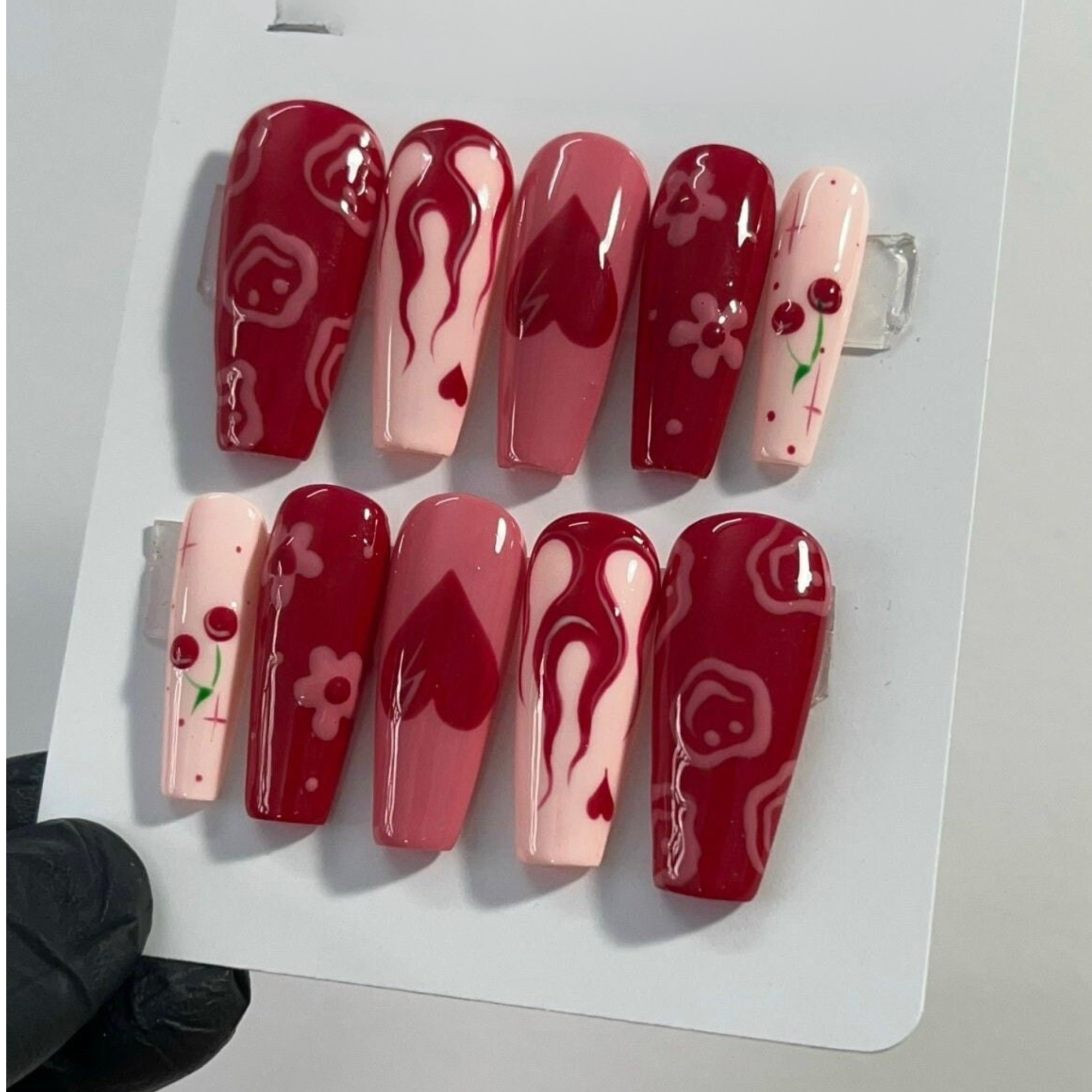 Flaming, Cherry and Heart in Red & Pink Almond Press On Nails, Valentine Nail Cute, Fake Nails, False Nails, Glue on Nails, Gel Nail Art